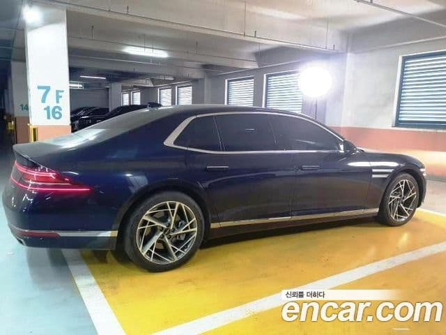 Genesis G90 (RS4) бензин 3.5 турбо AWD, 2023 10