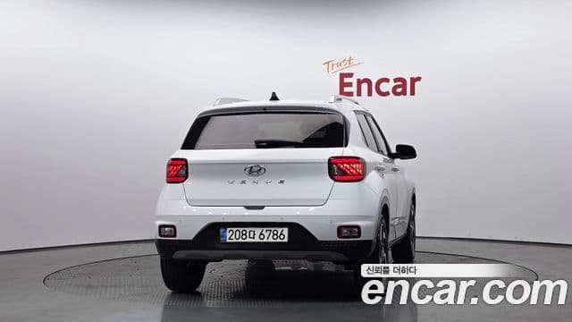 Hyundai Venue 1.6 Modern Plus, 2022 4