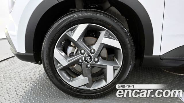 Hyundai Venue 1.6 Modern Plus, 2022 все фото