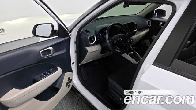 Hyundai Venue 1.6 Modern Plus, 2022 11