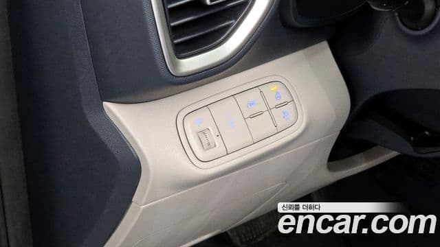 Hyundai Venue 1.6 Modern Plus, 2022 14