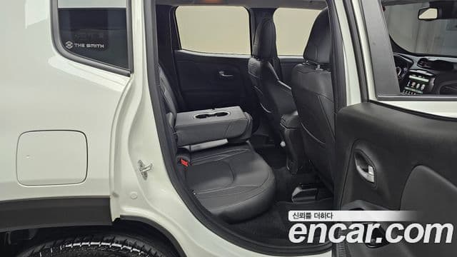 Jeep Renegade 1.3 Limited, 2023 12