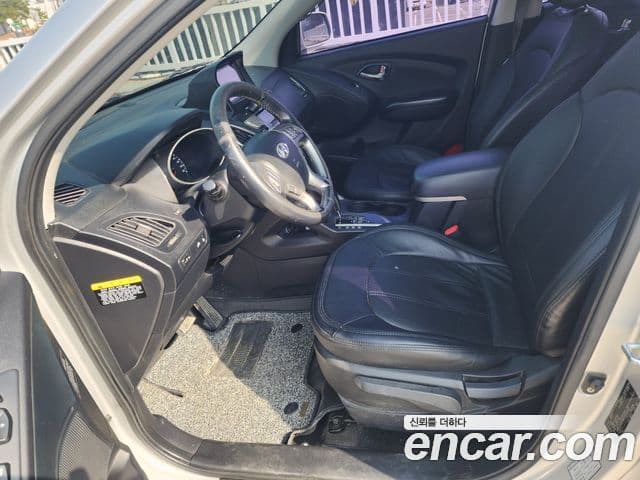 Hyundai Tucson ix Luxury, 2012 9