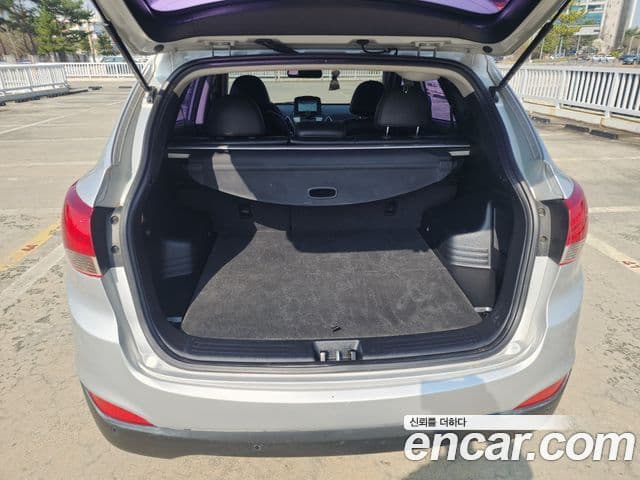 Hyundai Tucson ix Luxury, 2012 12