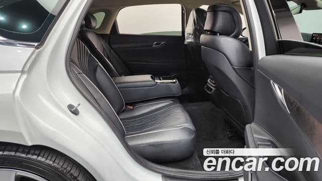 Genesis G80 (RG3) бензин 2.5 турбо AWD, 2021 12