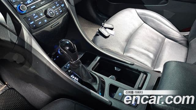 Hyundai Sonata The / новый 브릴리언트 Premium, 2014 9