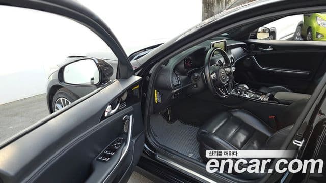 Kia 스팅어 Platinum, 2018 12