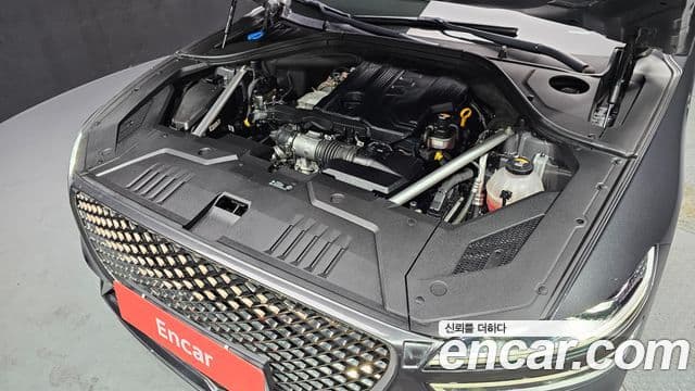 Genesis GV70, 2021 6