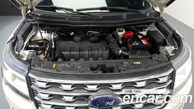 Ford Explorer 5세대, 2017 6