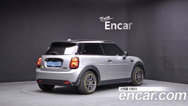 Mini Cooper Электрический (Electric) 3세대, 2024 2