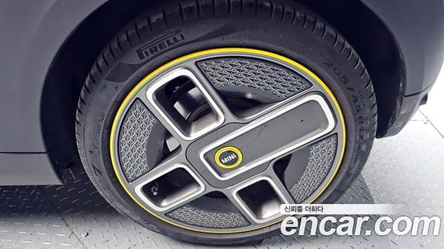 Mini Cooper Электрический (Electric) 3세대, 2024 все фото