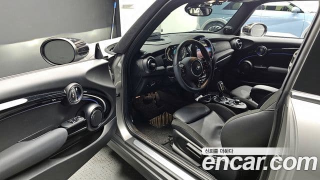 Mini Cooper Электрический (Electric) 3세대, 2024 10