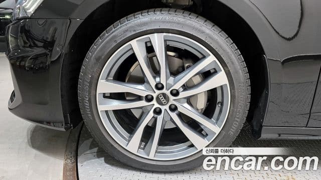 Audi A6 (C8) Premium, 2023 все фото