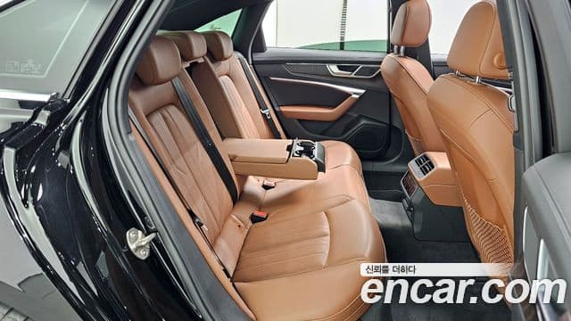 Audi A6 (C8) Premium, 2023 12