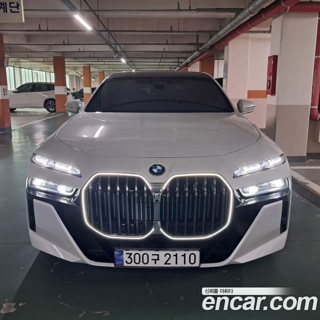 BMW 7시리즈 (G70) 740d xDrive M Sport