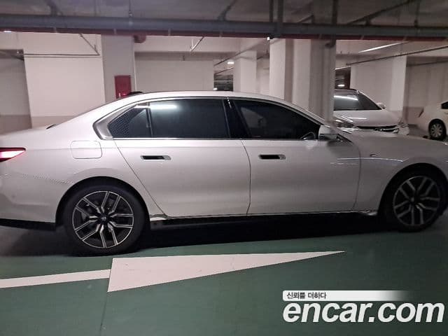 BMW 7시리즈 (G70) 740d xDrive M Sport, 2024 9