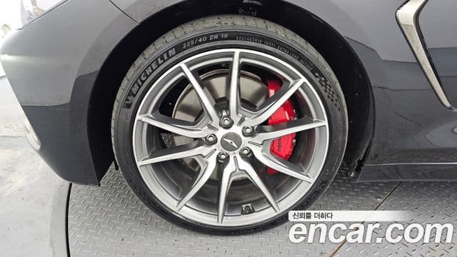 Genesis G70 Supreme, 2018 все фото