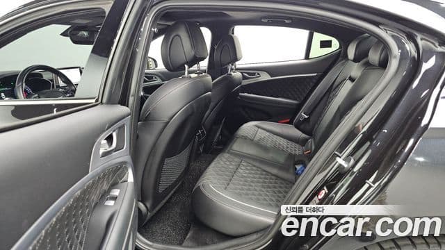 Genesis G70 Supreme, 2018 13