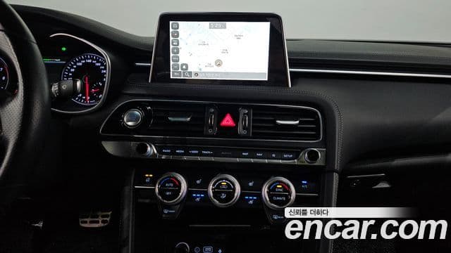 Genesis G70 Supreme, 2018 15