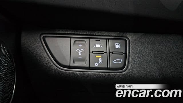 Genesis G70 Supreme, 2018 18