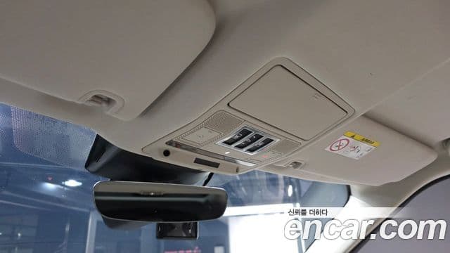 Land Rover Discovery 5 3.0 SD6 HSE, 2020 18