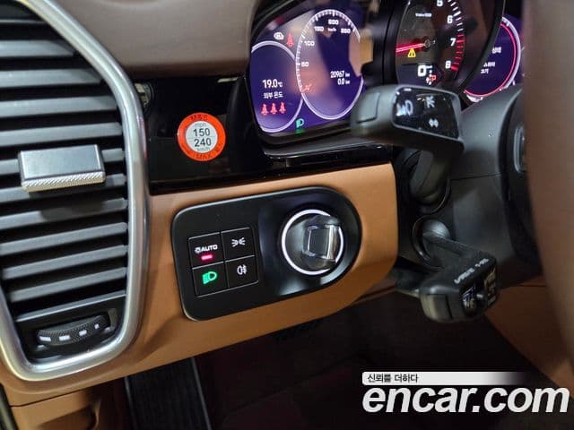 Porsche Cayenne (PO536) 3.0 Platinum Edition, 2023 11