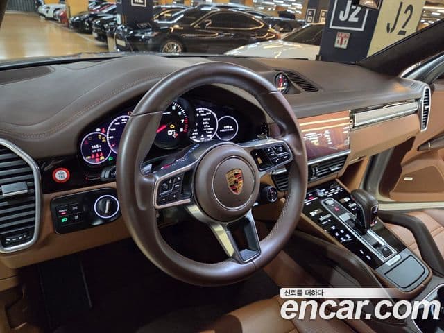 Porsche Cayenne (PO536) 3.0 Platinum Edition, 2023 16