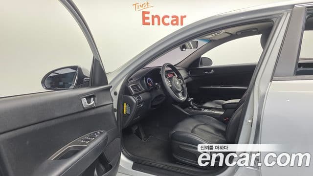 Kia K5 2세대 Style Edition, 2018 11