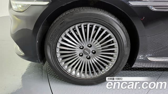 Genesis G90 Luxury, 2021 все фото