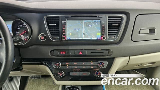 Kia All New Carnival Luxury, 2016 20