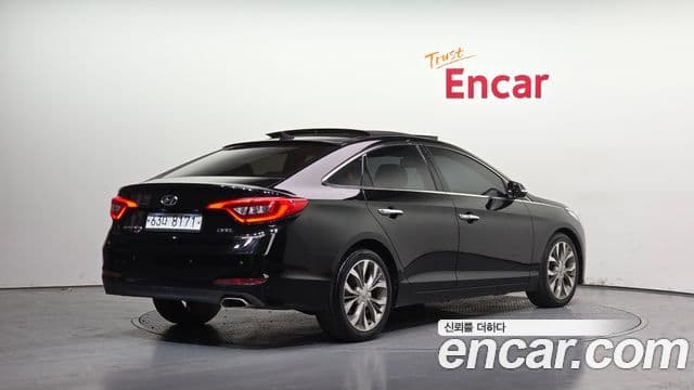 Hyundai LF Sonata Premium, 2015 2