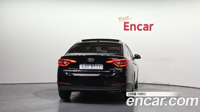 Hyundai LF Sonata Premium, 2015 4