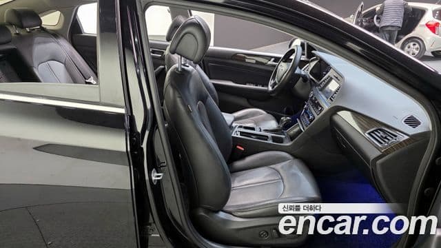 Hyundai LF Sonata Premium, 2015 12