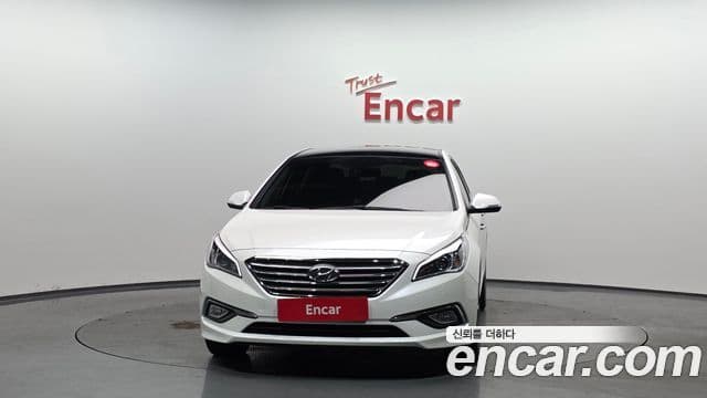 Hyundai LF Sonata 2.0 Smart, 2015 3