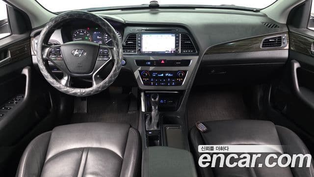 Hyundai LF Sonata 2.0 Smart, 2015 7