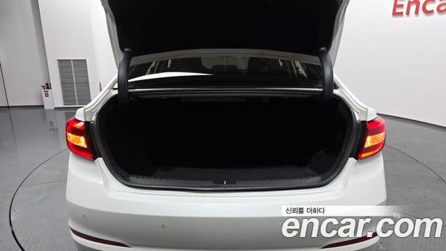 Hyundai LF Sonata 2.0 Smart, 2015 20