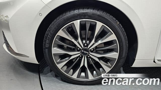 Kia K8 Signature, 2023 все фото