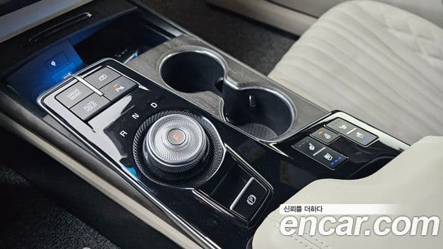 Kia K8 Signature, 2023 9