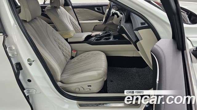 Kia K8 Signature, 2023 10