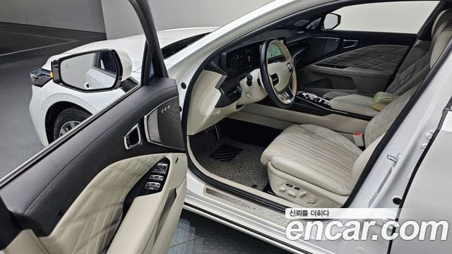 Kia K8 Signature, 2023 11