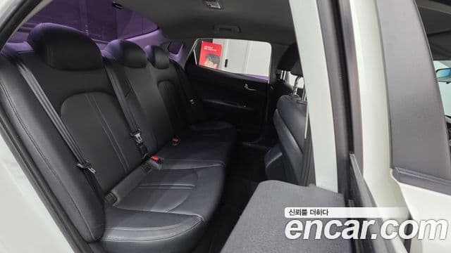 Kia K5 2세대 Luxury, 2017 19