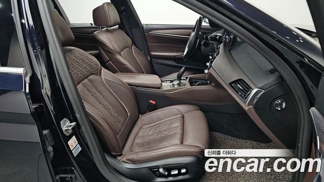 BMW 5시리즈 (G30) 520d M Sport Plus, 2018 11