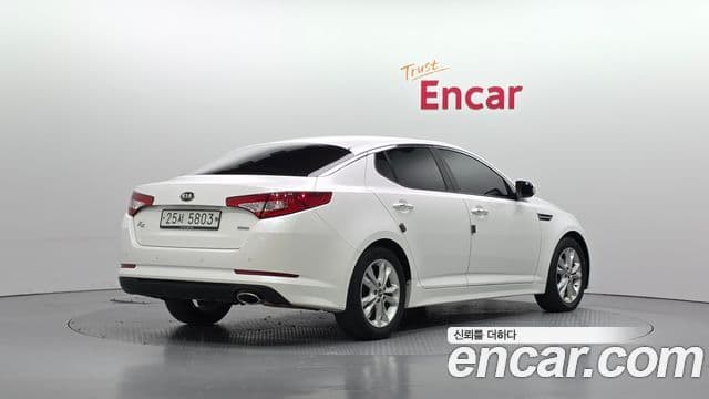 Kia K5 빌트인캠2 — базовая версия - Built-in Cam 2, 2013 2