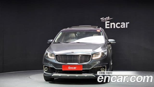 Kia All New Carnival Noblesse, 2016 3