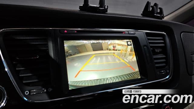 Kia All New Carnival Noblesse, 2016 15