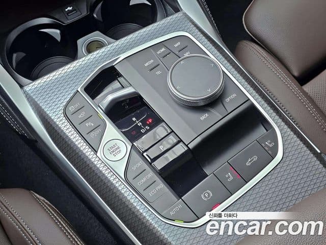 BMW 4시리즈 (G22) 420i M Sport кабриолет, 2025 9