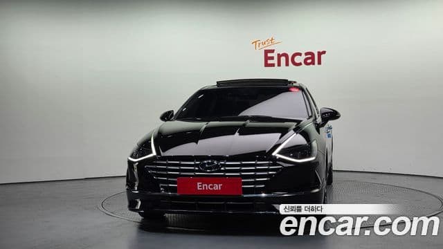 Hyundai Sonata гибрид (DN8) Premium Plus, 2022 3