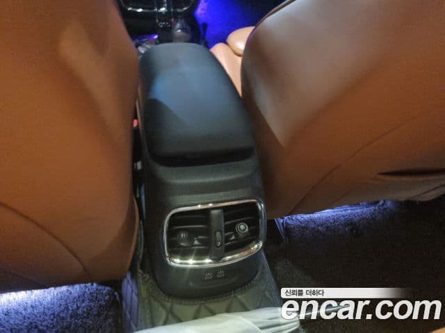 Mini Cooper 클럽맨 2세대, 2024 14