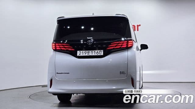 Toyota Alphard 4세대 2.5 HEV Executive AWD, 2025 4