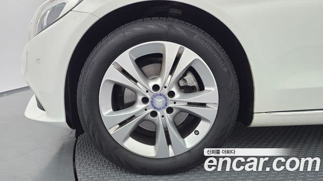 Mercedes-Benz C-класс W205 C220 d 4MATIC, 2017 все фото